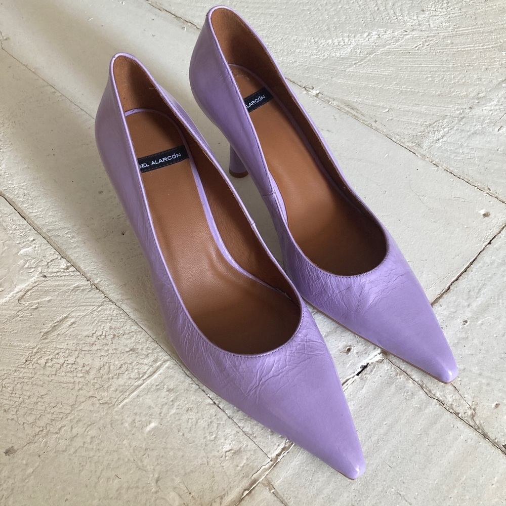 Angel alarcon like new lilac lavender leather heels size 41 9.5 10 made in Spain